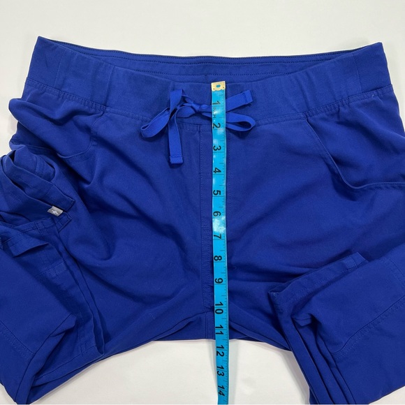 Figs LIMITED EDITION Kade Cargo Scrub Pants - deep royal blue, M Tall - Picture 8 of 10